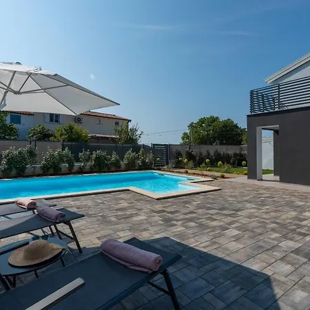 Stanzia Grande * Novigrad (Istria)
