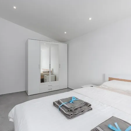 Stanzia Grande Villa Novigrad (Istria)